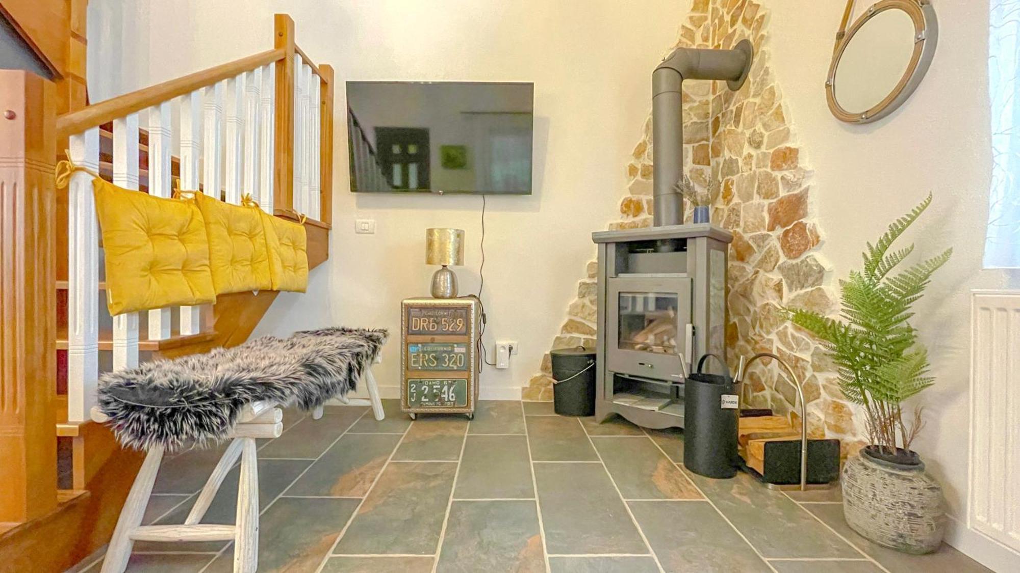 Vilux With Indoor Private Parking Apartment Brasov Exterior photo